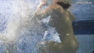 Underwater – sexiest babes ever touching tits