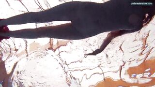 Libuse underwater slut naked body