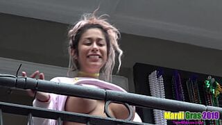 Women showing Ass, Tits and Pussy in Public during Mardi Gras 2019