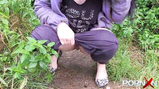 Sweet babe Lucia Love pissing outdoors