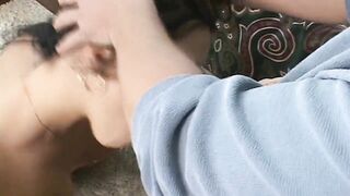 Brunette wird wieder vom Stiefvater besucht