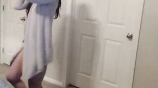 Hard Body Chick Dancing - Hardbodycams.com
