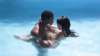 Gina Ferocious is smashed by a big black cock. FULL: https://shon.xyz/i4fJ3