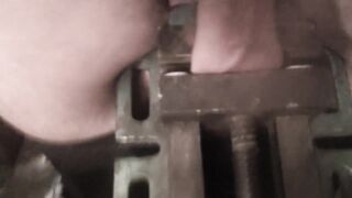 Balls in clamp4