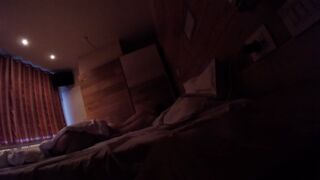 elle me reveille sa langue dans mon cul