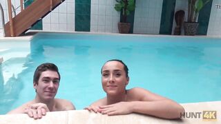 HUNT4K. When you have your own spa, it's easy to pick up a girl