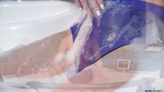 Bubble babe