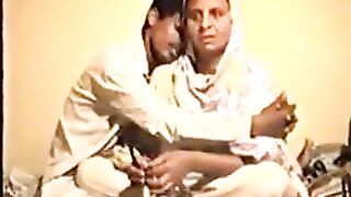 Pakistani Amateur couple home made vintage