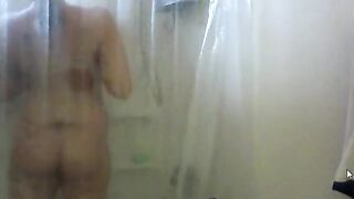 Big Tit Girl in Shower
