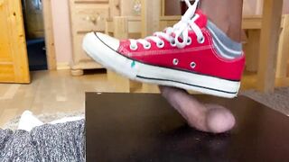 Ball crush with red Converse Chucks