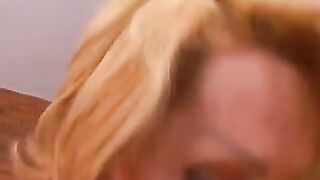 Shemale Leticia fucks guy