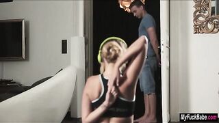 Candy joins teen Alessandra in threesome