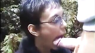 Mature outdoor blowjob