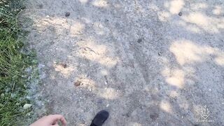 Cop stop us from having Sex in Public !!