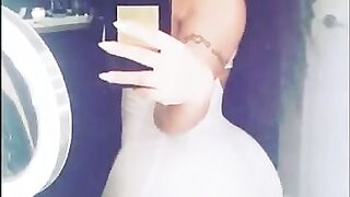huge booty tight leggings 2