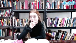 Amateur College Teen Masturbates On Cam During Study Hall