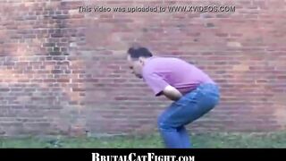 Rough catfight at a carwash