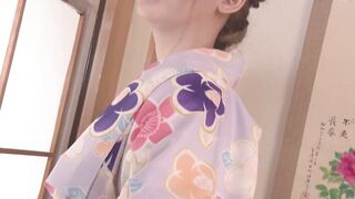 Amateur Sakura Girl in Yukata Has Sex With Guy