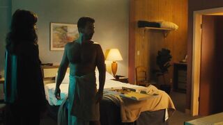 Jodie Turner-Smith, Gaite Jansen, Elena Anya - ''Jett' s1e02