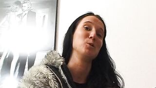 Solo Masturbation im Hotelzimmer Casting erfolgreich
