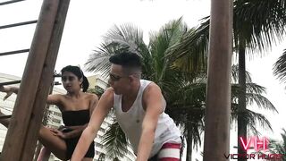 HAVING SEX WITH GIRLFRIEND ON THE BEACH