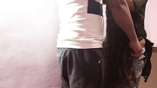 Desi bhabhi ko devar ne Kone me lekar choda