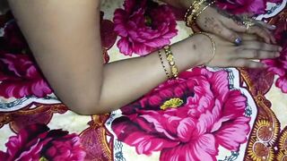 Desi bhabhi Pooja ne cheat kiya apne husband ke sath