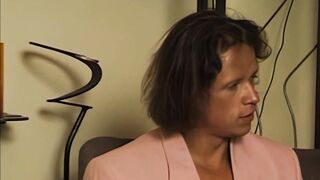 mother and daughter fuck with friends after a nice dinner!