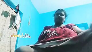 DESI MATURE AUNT STRIPPING NIGHTY AND MASTURBATE