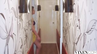 VIXEN Alone of vacay, sexy Freya finds a new distraction