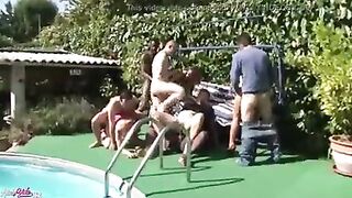 Partouze de matures