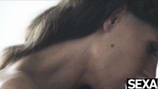 Sexy brunette's big natural tits jiggle as she sucks and fucks