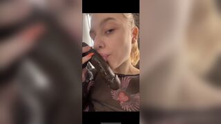 Blowjob in the changing room. Jucielussie