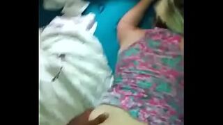 Comendo a rabuda de quatro até gozar dentro.