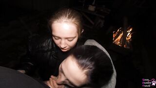 FFM Threesome Sucking on the Backyard