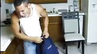 Anal pain head red