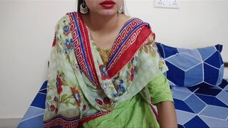 xxx Indian Desi step-mom ne sex ki lat laga di full hindi video xxx big boobs Saarabhabhi6 clear Hindi audio horny sexy