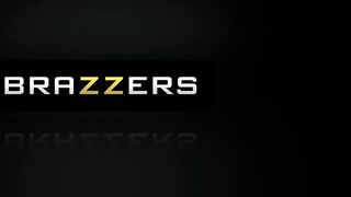 Brazzers - Teens Like It Big - (Karlie Brooks) - Doing The Dishes - Trailer