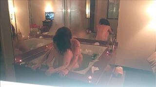Sex Atlanta in the bath tub