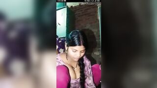 Hot Aunty Big boobs show