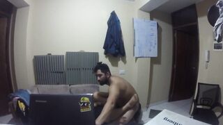 HE ENJOYS THE WHOLE AFTERNOON SEDUCING THIS SPECTACULAR INDIAN INDIAN WHILE HIS HUSBAND IS AT WORK, PART 1