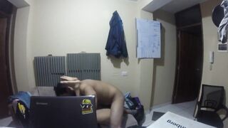 HE ENJOYS THE WHOLE AFTERNOON SEDUCING THIS SPECTACULAR INDIAN INDIAN WHILE HIS HUSBAND IS AT WORK, PART 2
