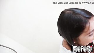Mofos - Cute teen gets all wet