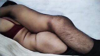 Sexy Bhabhi ke peeche wale chhed me bada land diya