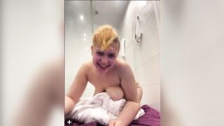 Girl masturbating on webcam. Jucielussie