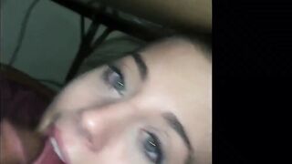 Girl blows roommate while he plays Starcraft