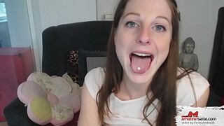 Lustmaeulchen greedy for sperm cream