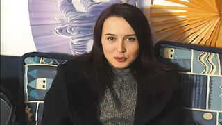 junge brunette auf der strasse angequatscht und zum ficken mitgenommen