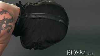 BDSM XXX Slave boy enjoys a good from his Dom before licking his cum
