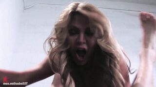 Wanna Get Fucked? Spread 'em.